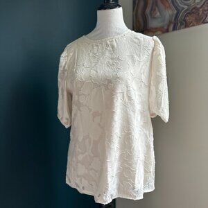 IVORY FLORAL PATTERNED BLOUSE